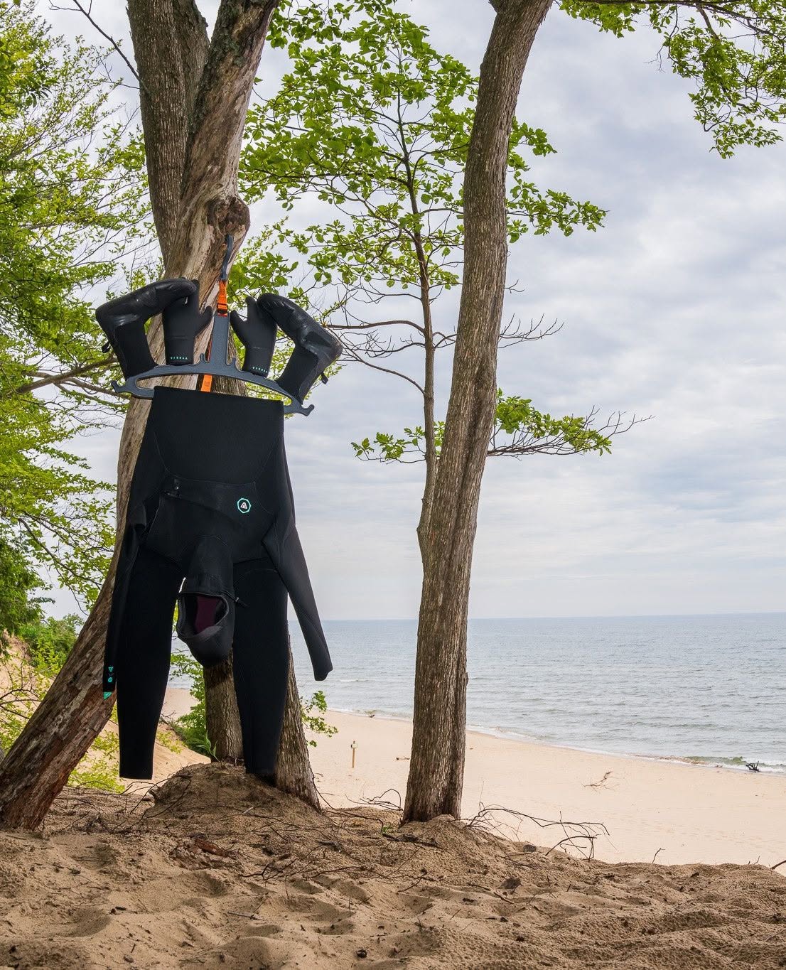C-Monsta Wetsuit Hanger